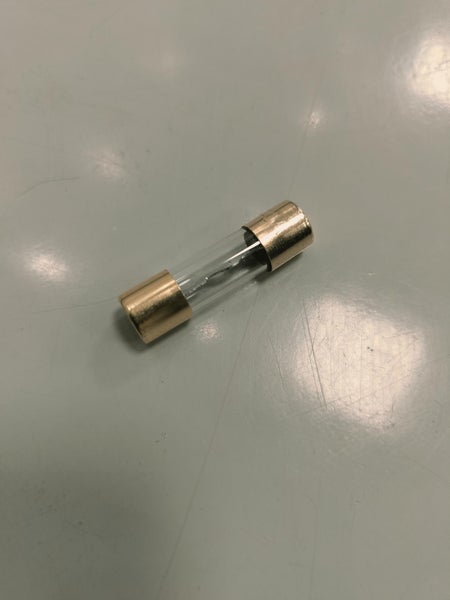 Sulake  AGU 40A kullattu