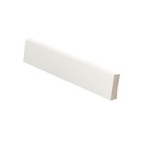 Jalkalista valkoinen m&auml;nty 12x42x3600